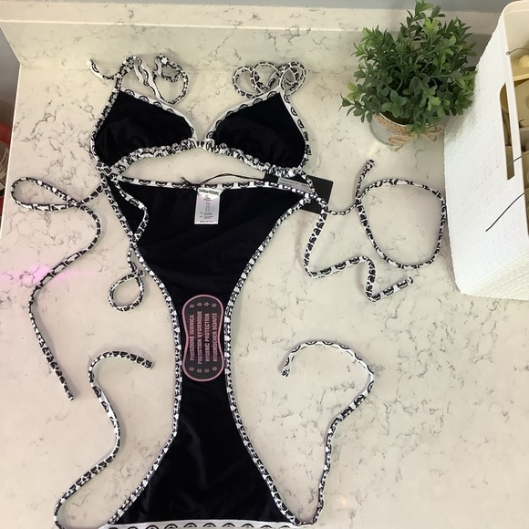 Zadig & Voltaire “Skulls Swim‎ Suit” - Picture 4 of 8